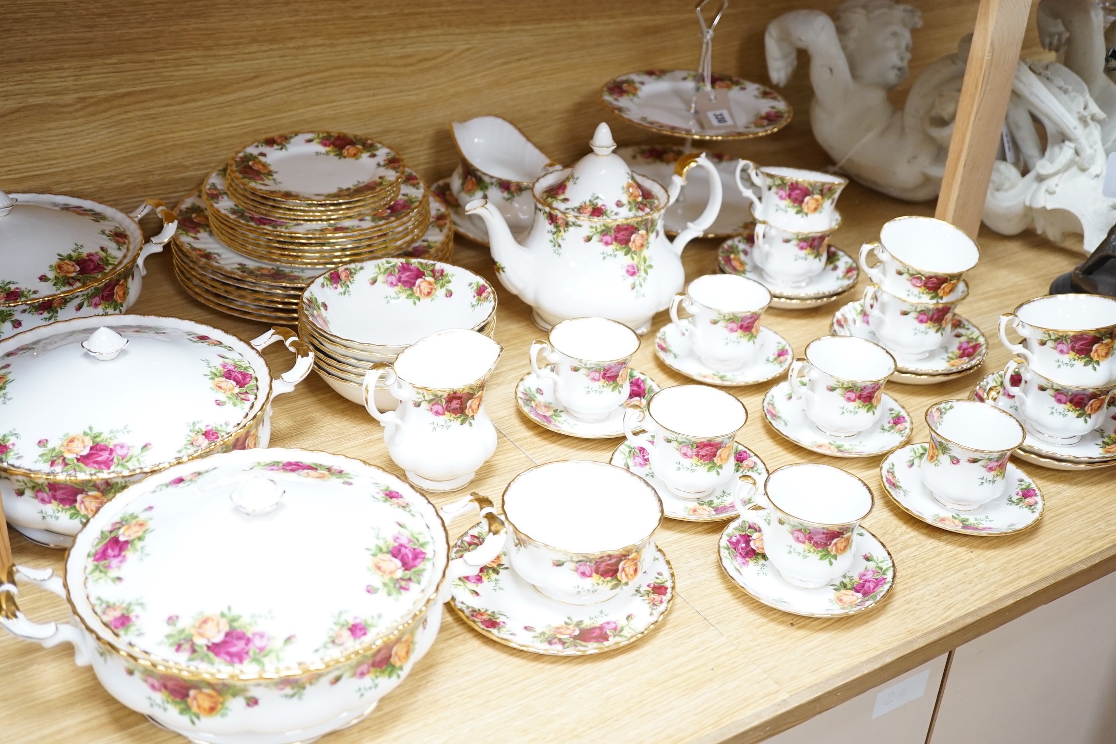 A quantity of Royal Albert Old Country Roses tea and dinner wares